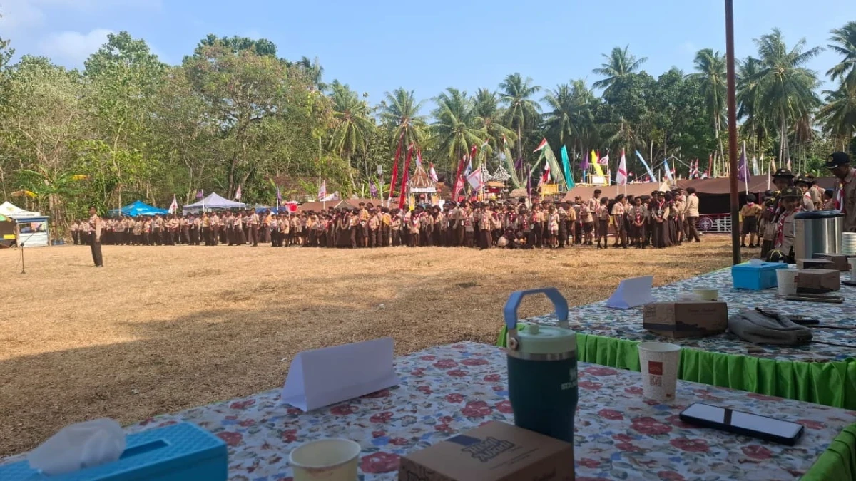Jambore Ranting dan Pesta Siaga di Lapangan Desa Kemujan Kecamatan Karimunjawa