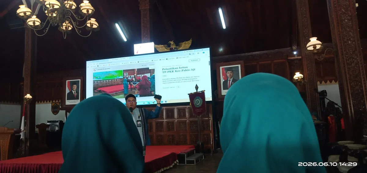 Pelatihan Kader TP PKK Desa Bantrung