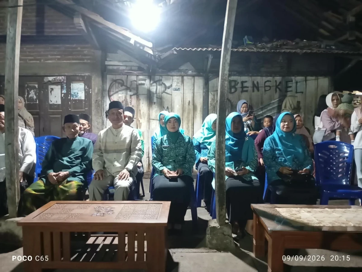 PEMBUKAAN BAZAR DAN UMKM DALAM RANGKA MAULID FEST VOL.2