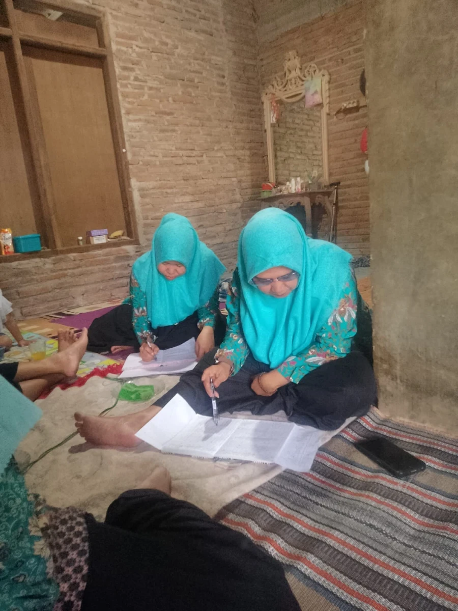 Pertemuan Rutin PKK RW 02 RW 06 Tahunan  Tahunan, 12 September 2026 – Tim Penggerak PKK RW 02 RW 06 Tahunan melaksanakan pertemuan rutin yang bertempat di rumah Ibu Rini pada Sabtu, 12 September 2026. Kegiatan ini dihadiri oleh 19 anggota PKK.