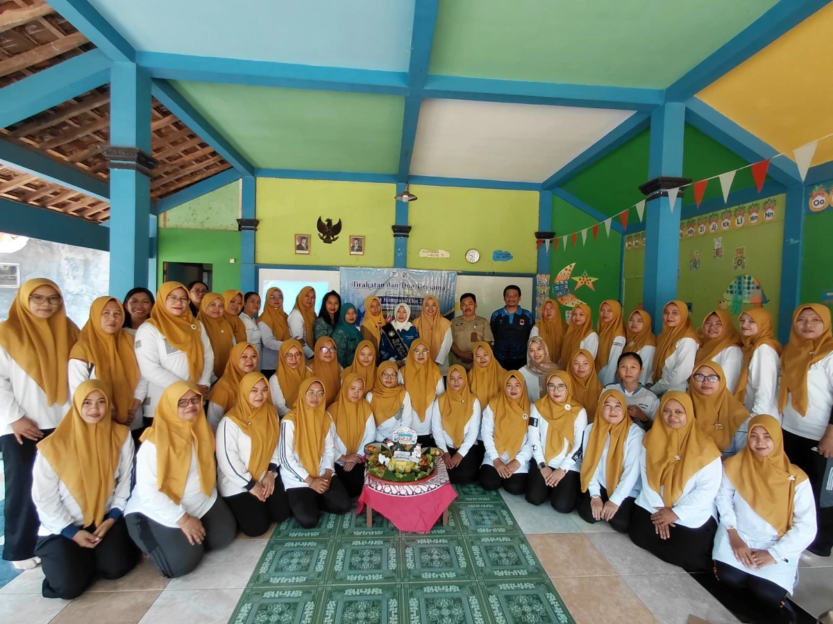 Memperingati HUT Himpaudi Ke-21
