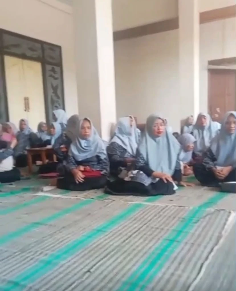 Pertemuan Rutin PKK Dawis 03 RT 03/RW 02 Bendansari Tahunan Jepara