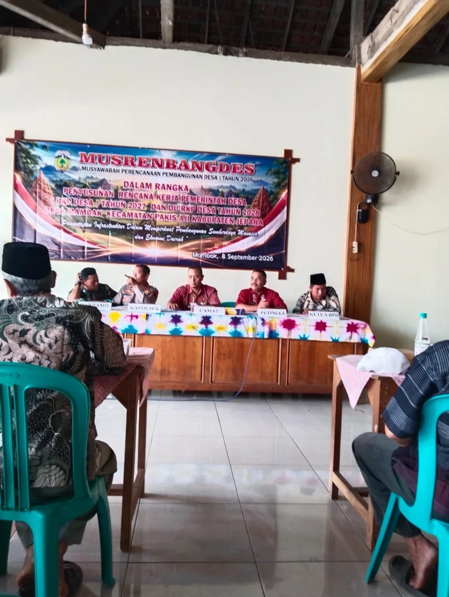 Mengikuti Musrenbangdes Tingkat Desa