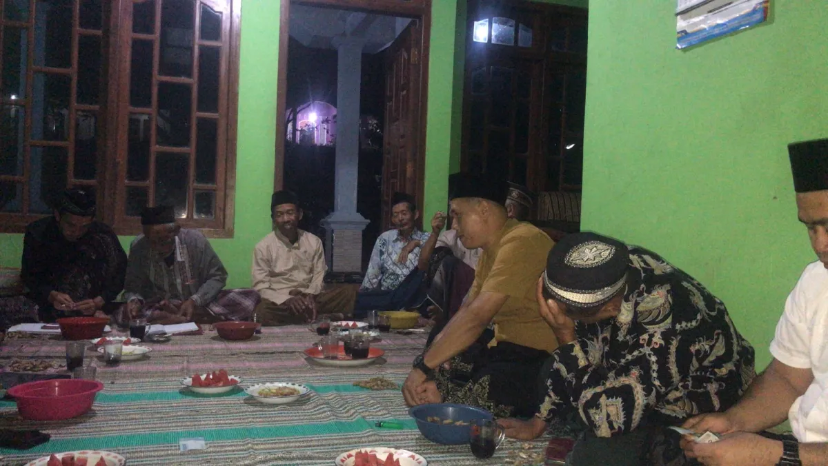 Pertemuan Rutin RT