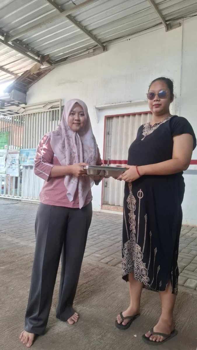 Berbagi Gizi dan Kebaikan melalui Pembagian MBG di Posyandu Kasih Ibu 3