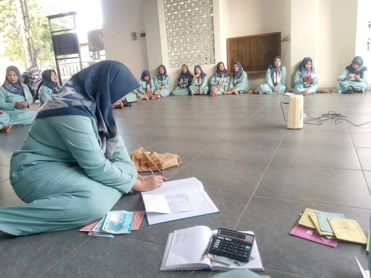 Pertemuan Rutin PKK RT 02/06