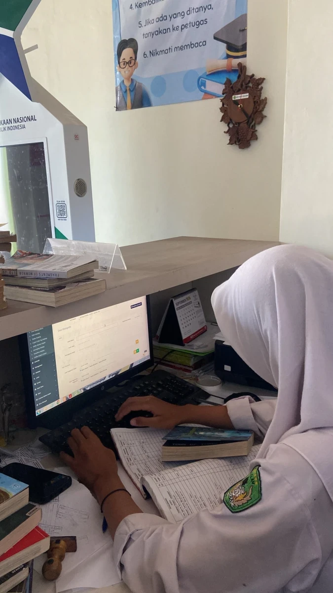 Penginputan Koleksi Buku ke Aplikasi Inlislite