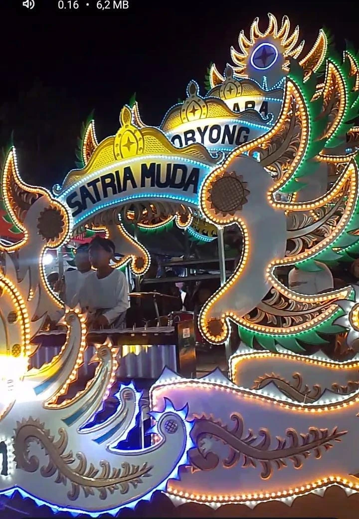 TONGTEK GEBYAR MAULID