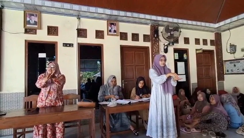 Kegiatan Rutin TP PKK Desa Slagi dan Sosialisasi Cuci Tangan Pakai Sabun