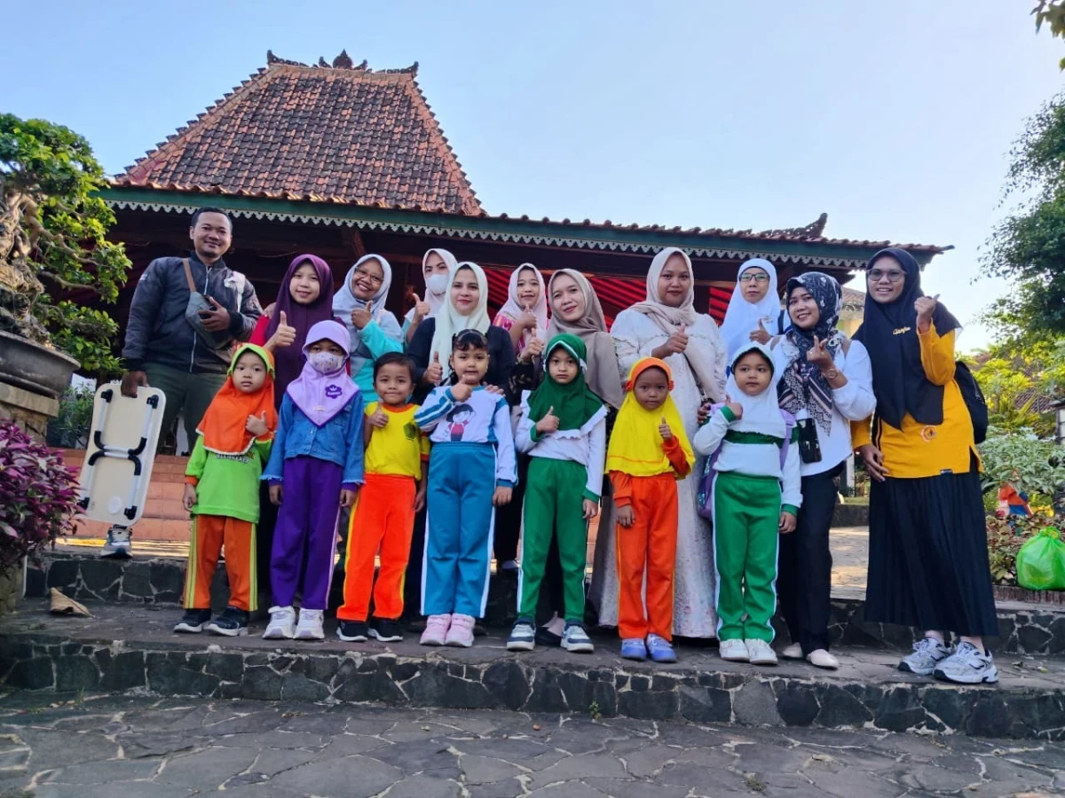 Lomba Kolase Paud