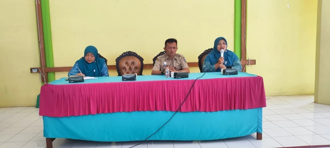 Sosialisasi Pengolahan Sampah dan Bank Sampah