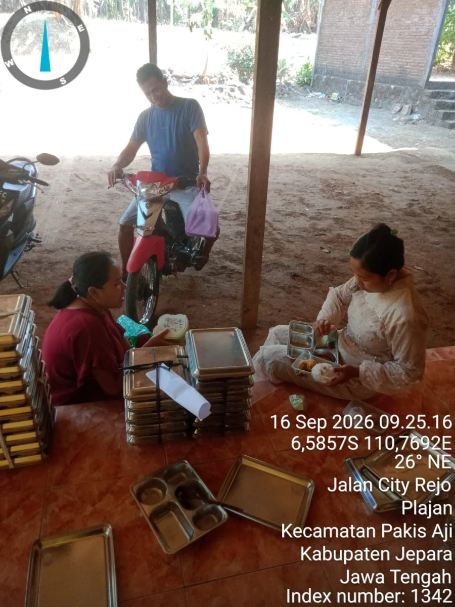 MAKANAN BERGIZI GRATIS