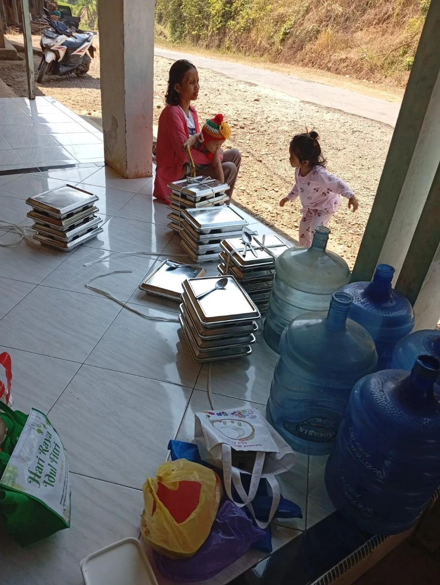 MAKANAN BERGIZI GRATIS