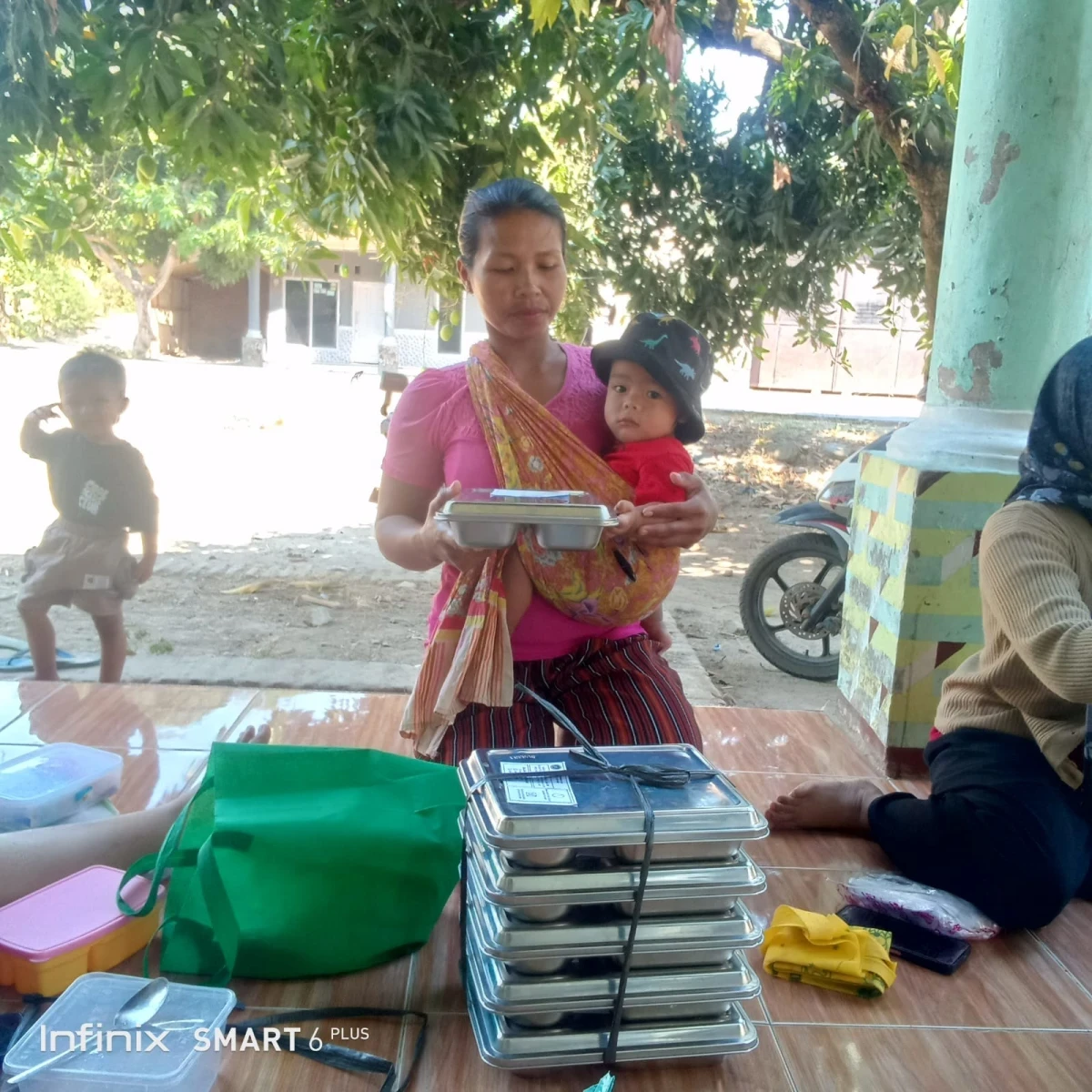 POKJA IV DUKUNG MAKANAN BERGIZI GRATIS ( MBG ) DI POS 03 RW 03 GROBOGAN