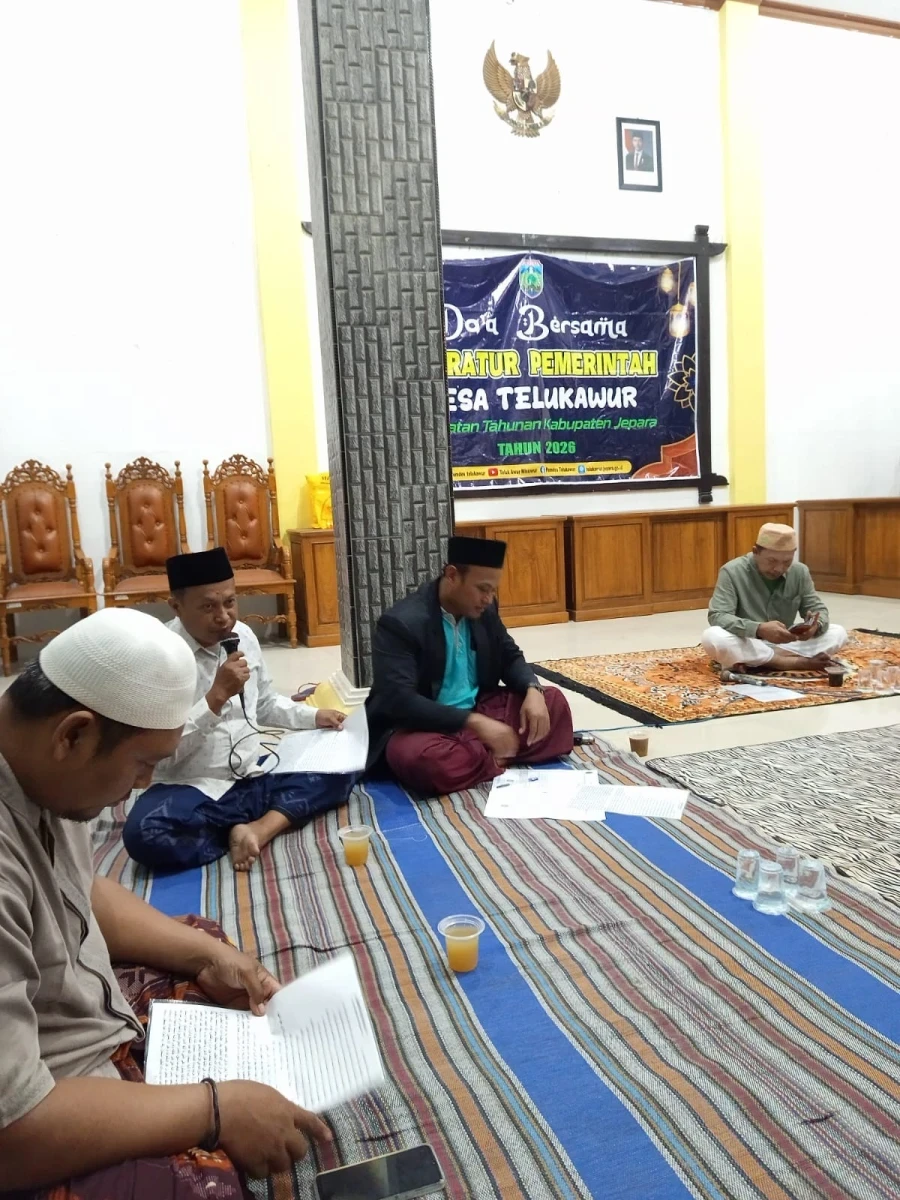 Pererat Silaturahmi dan Kebersamaan, TP. PKK Telukawur Hadiri Doa Bersama Aparatur Pemerintah Desa