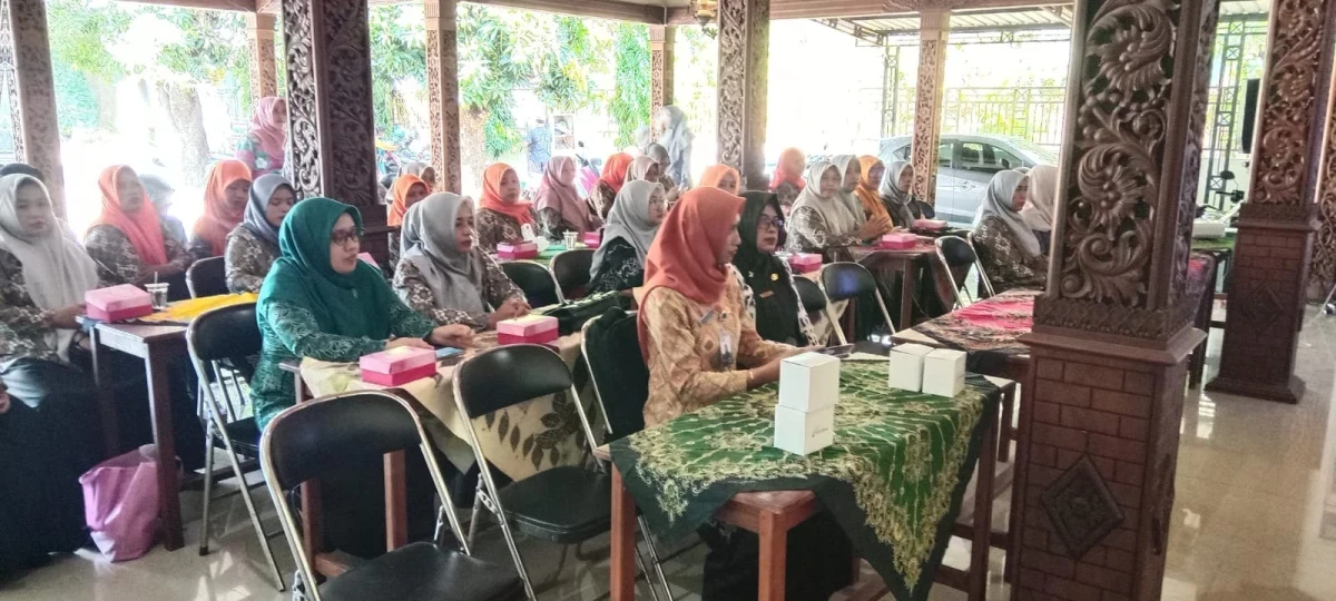 SOSIALISASI PENTINGNYA DOKUMEN KEPENDUDUKAN 