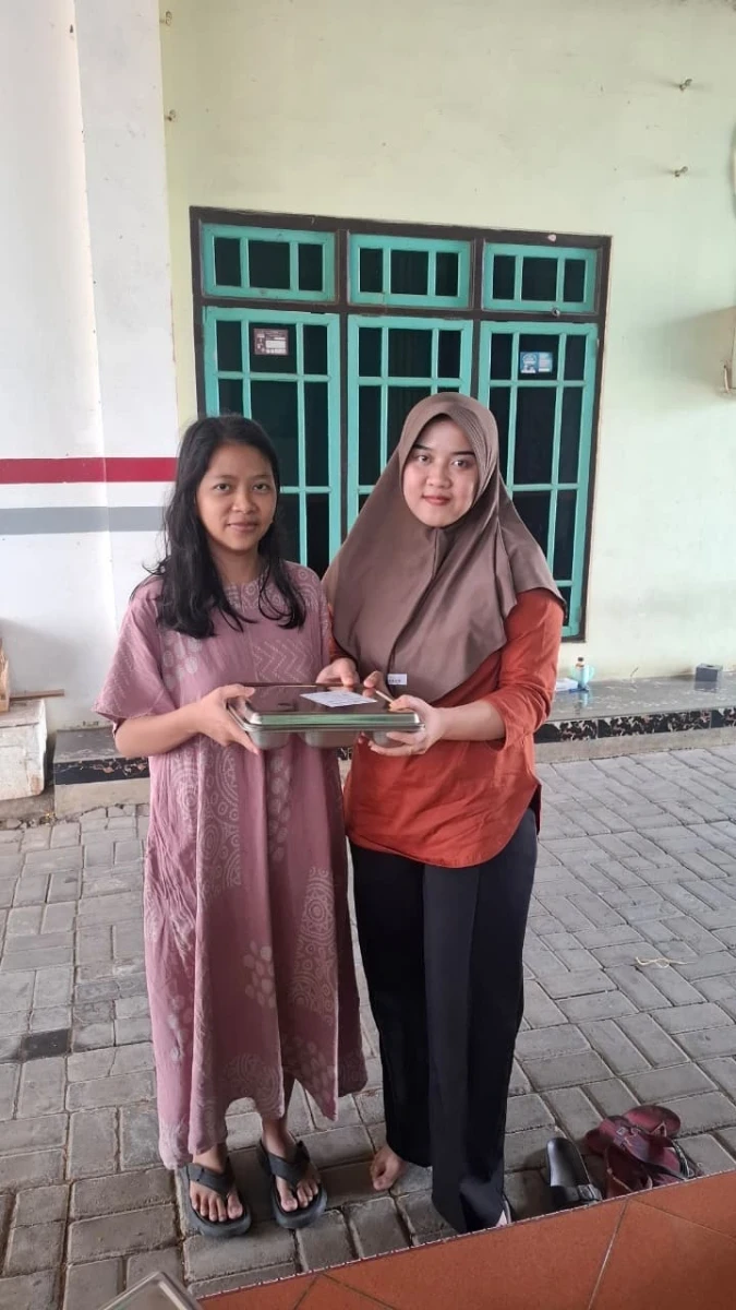 Pembagian MBG bagi Ibu Hamil di Posyandu Kasih Ibu 3