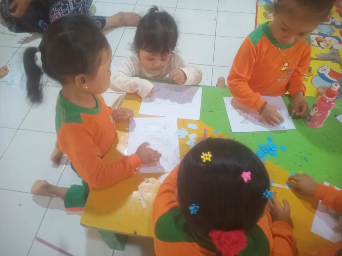 KEGIATAN POS PAUD HARAPAN BUNDA