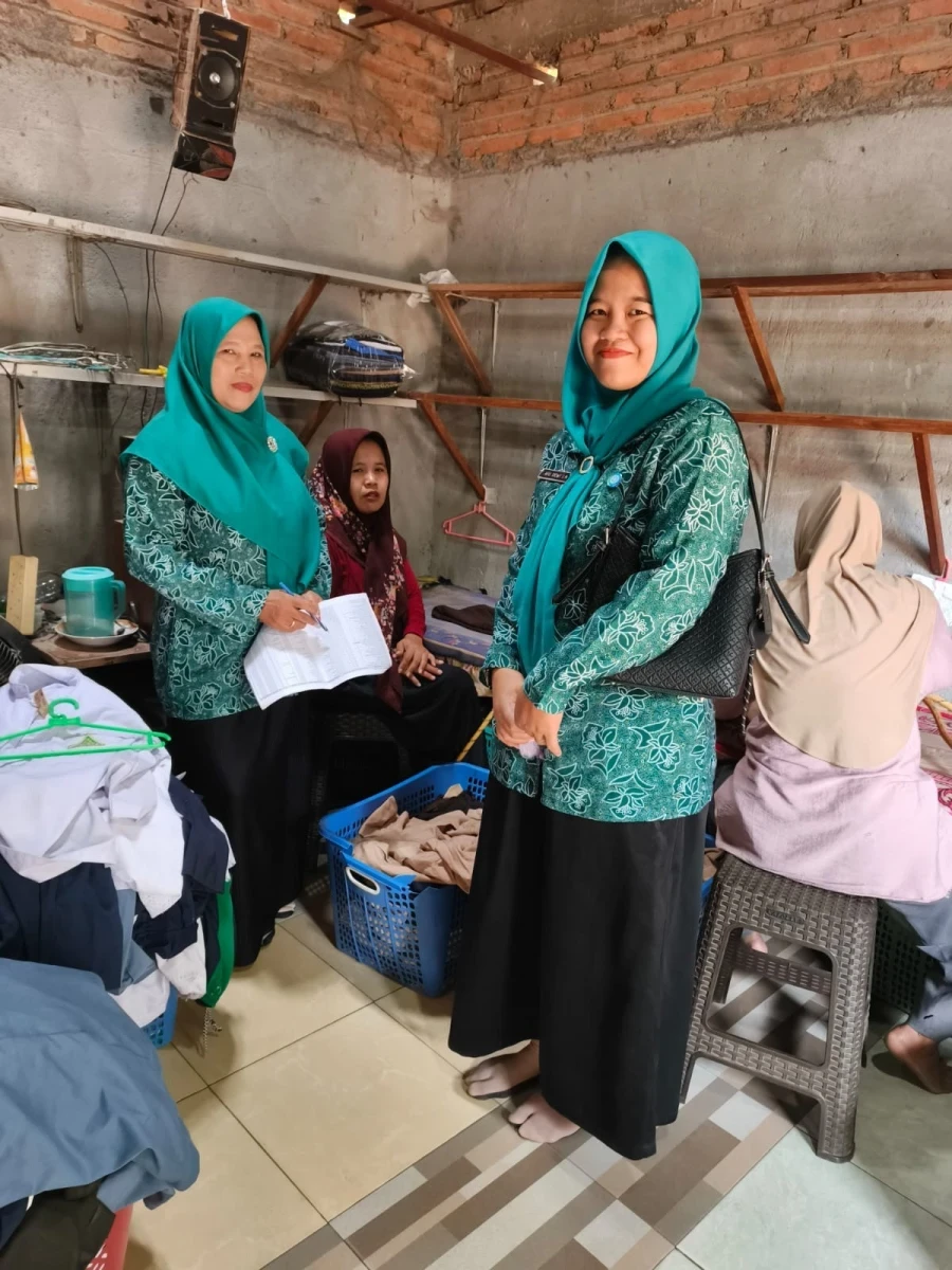Kunjungan rumah tindak lanjut caping pkk