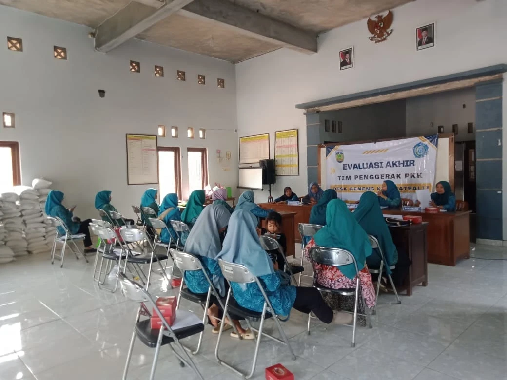 Evaluasi akhir tim penggerak pkk desa geneng kecamatan Batealit. 
