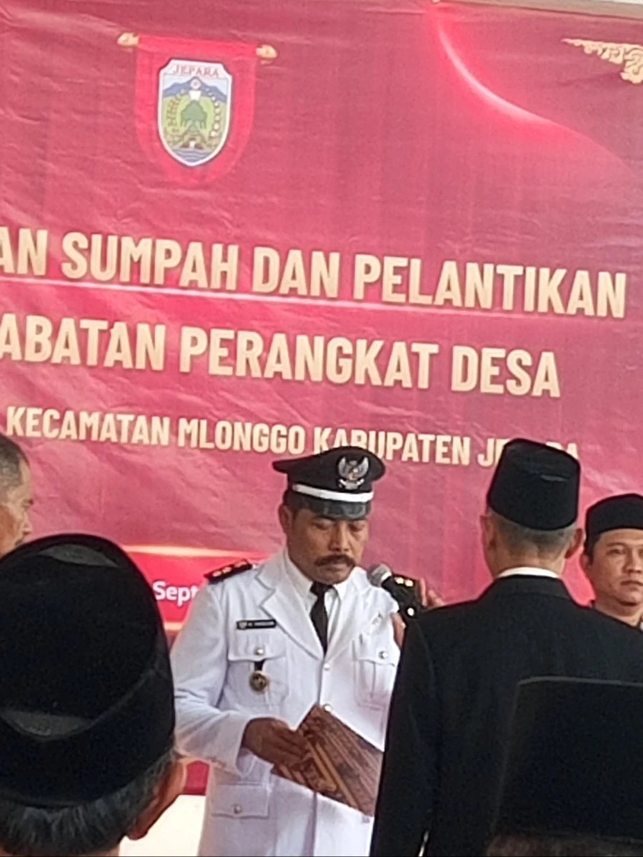 Mengikuti pelantikan mutasi perangkat