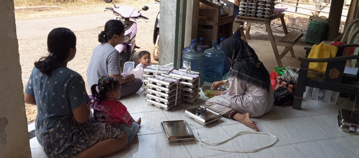 MAKANAN BERGIZI GRATIS