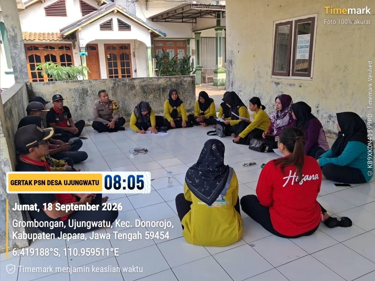 RAPAT PERSIAPAN GERTAK PSN DI DESA UJUNGWATU