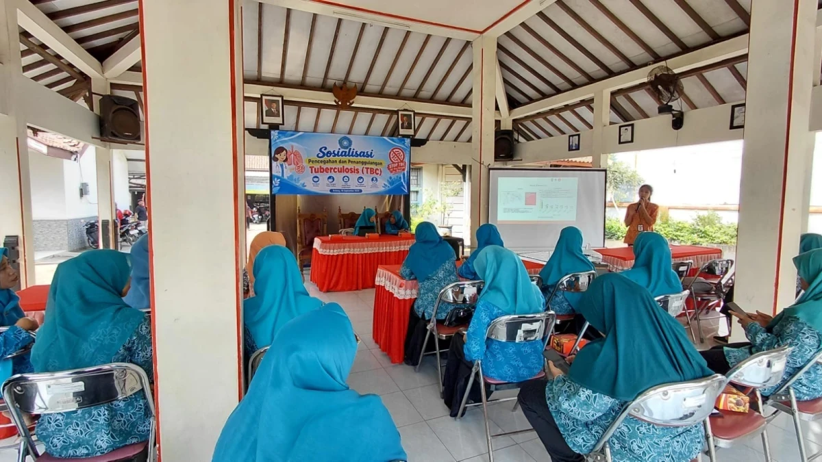 Pelaksanaan program kerja tp.pkk kecamatan.