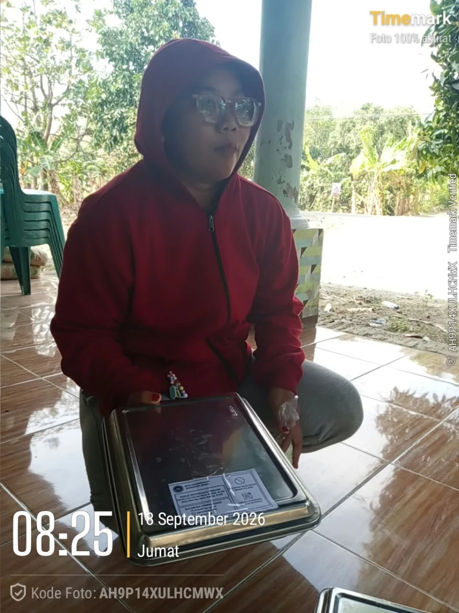 TP.PKK DESA PENDAMPINGAN PENDISTRIBUSIAN MAKAN BERGIZI GRATIS (MBG) DI RW 03 POS 03 GROBOGAN