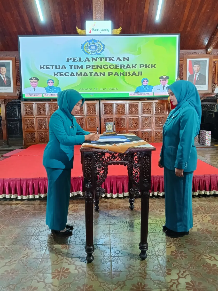 Pelantikan ketua TP PKK Kecamatan Pakis Aji 