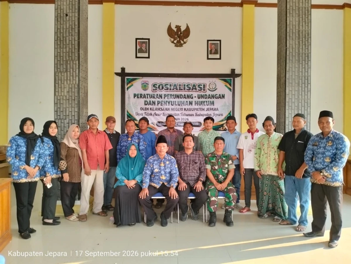 Perkuat Literasi Hukum di Tingkat Desa, TP. PKK Telukawur Ikuti Penyuluhan Hukum Bersama Kejaksaan Negeri Jepara