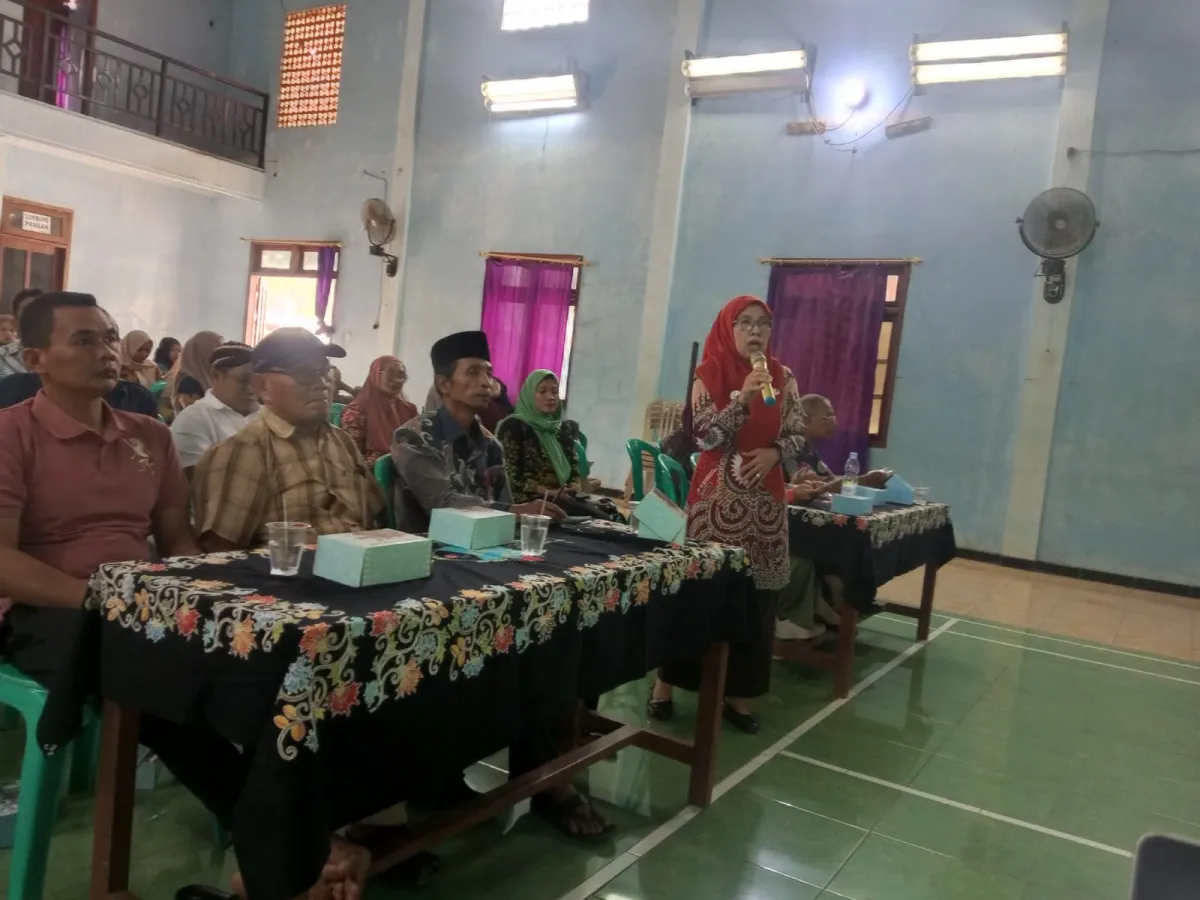 MUSDES "Rembug Stunting dan MMD di desa Slagi Kecamatan Pakis Aji