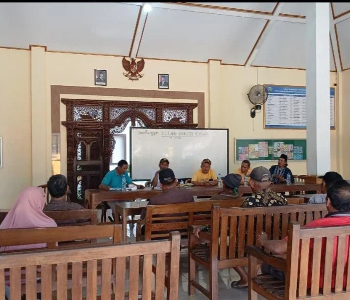 Dukung Pembangunan dan Kemandirian Desa, Pengurus TP PKK Desa Karanggondang Ikuti Lelang Bondo Desa
