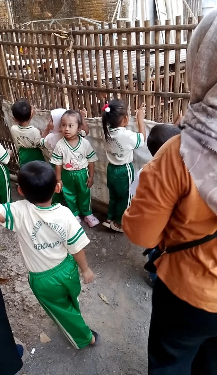 Jalan Sehat POS PAUD Pertiwi Lestari