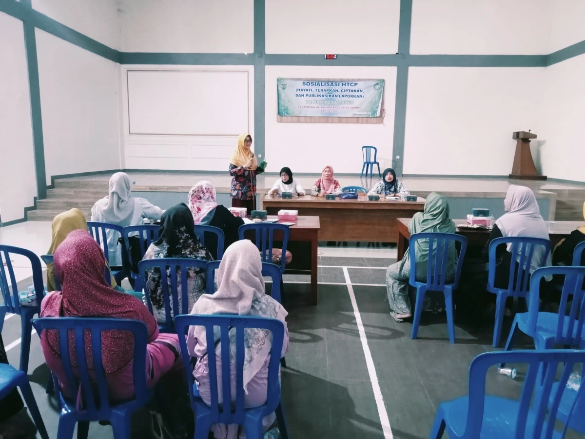 Sosialisasi HTCP Pokja IV PKK Desa Tritis