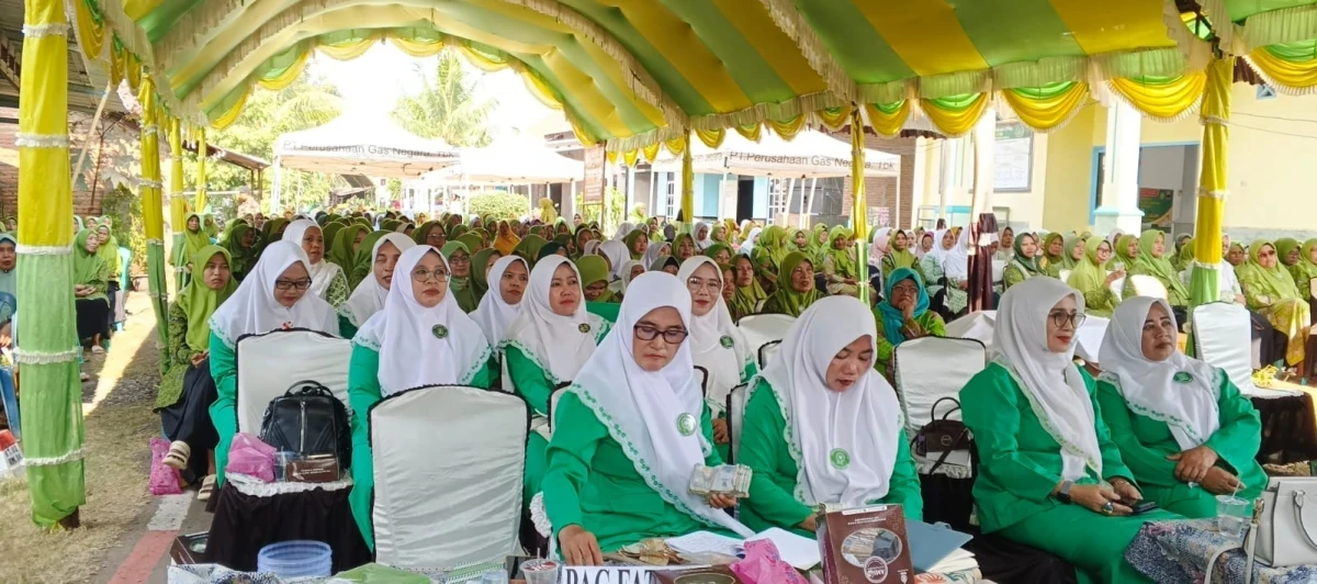 PENGAJIAN RUTIN AHAD KLIWON DAN MAULUD NABI MUHAMMAD SAW KECAMATAN DONOROJO
