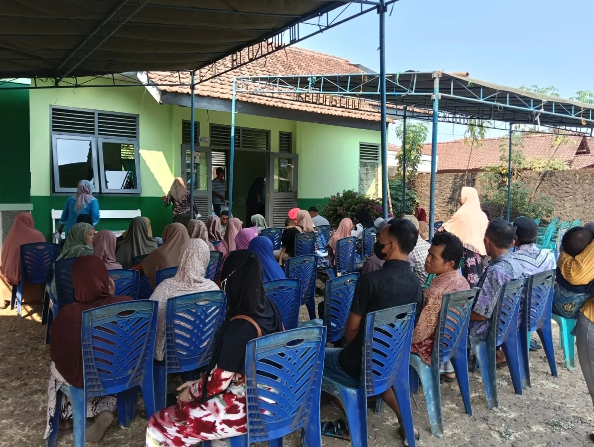 KEGIATAN TRACING TB DI PUSTU DESA KEDUNGCINO