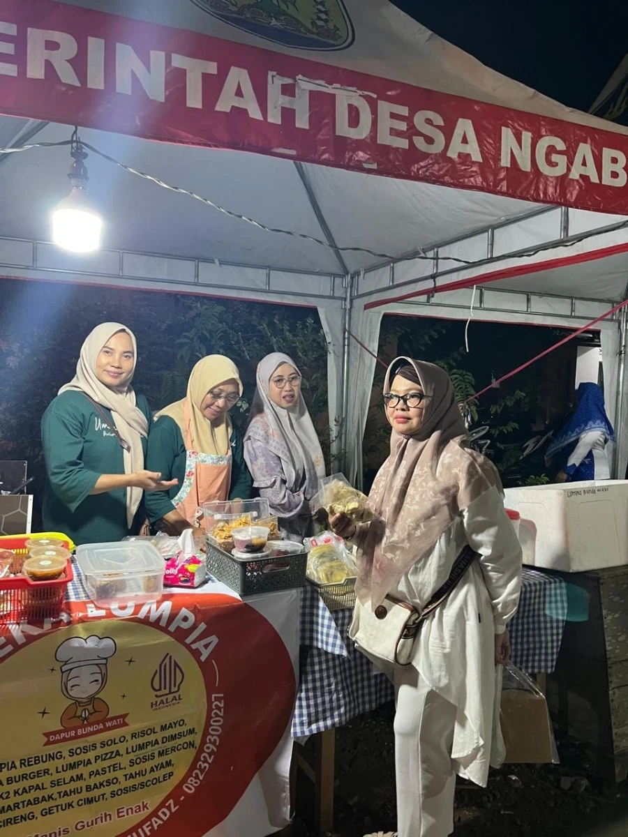 Kunjungan UMKM pada kegiatan Jepara Bersholawat