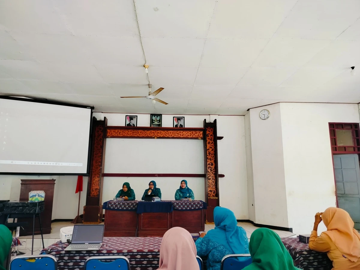Rapat koordinasi 