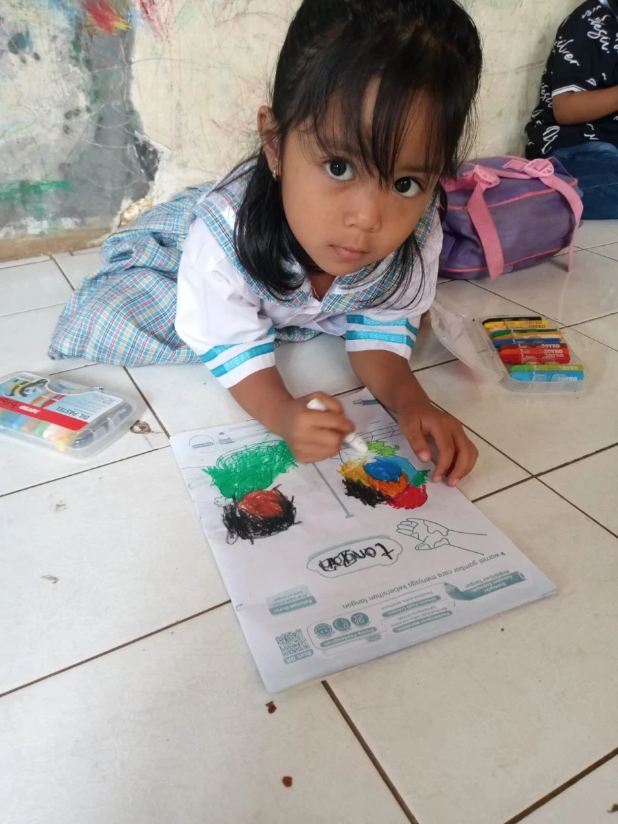 Kegiatan pembelajaran pos PAUD bina siwi desa geneng