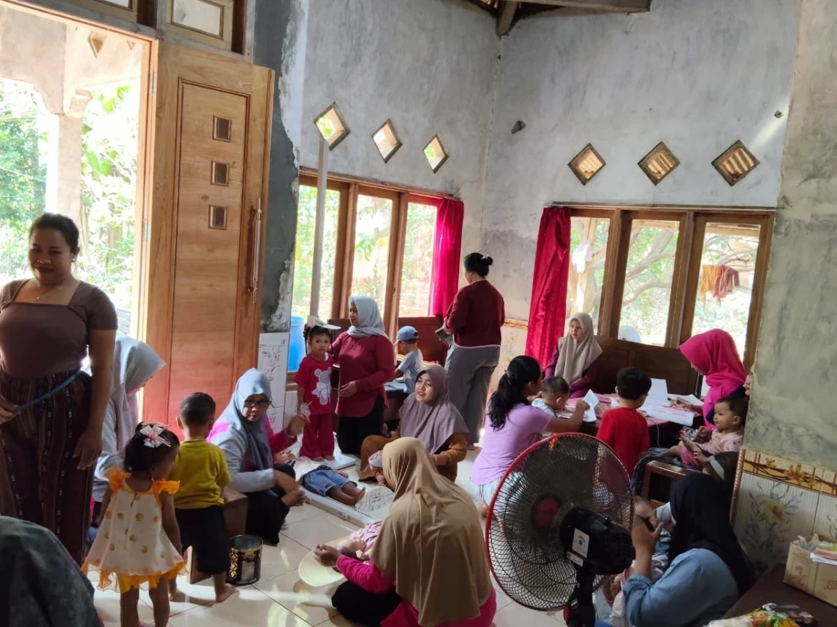 PELAKSANAAN KEGIATAN POSYANDU DESA BUMIHARJO
