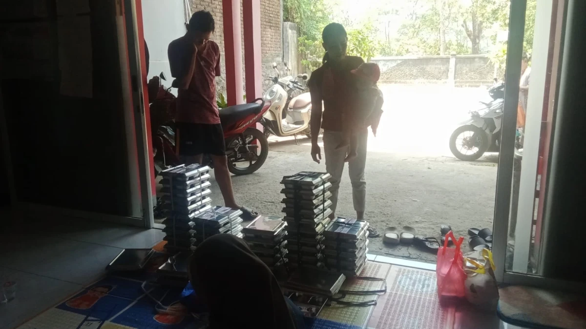 MAKANAN BERGIZI GRATIS