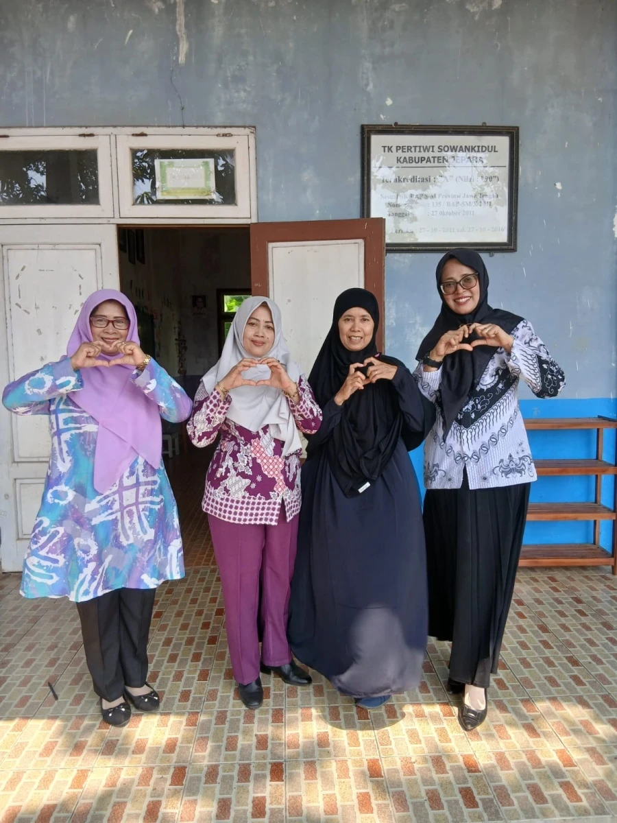 Koordinasi Bunda PAUD kecamatan Kedung dengan TK Pertiwi Sowan Kidul dalam rangka persiapan kunjungan Bunda PAUD Jepara 