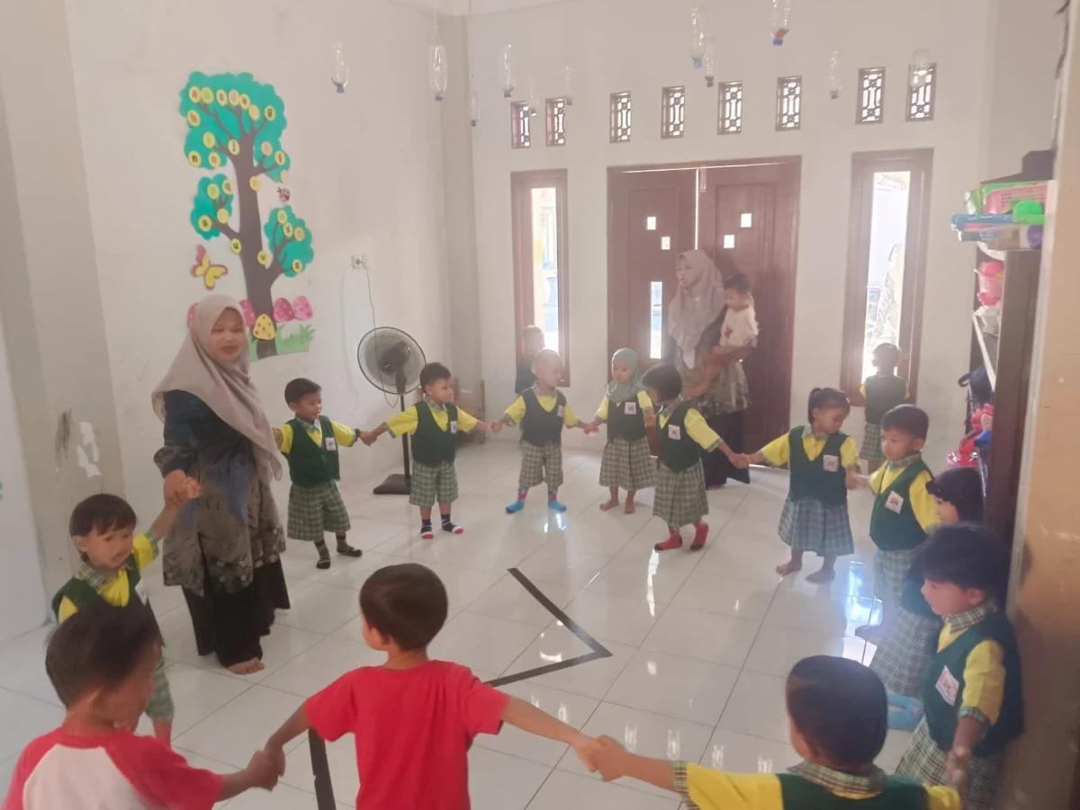 Menarik Garis Putus Putus Berbentuk Huruf B