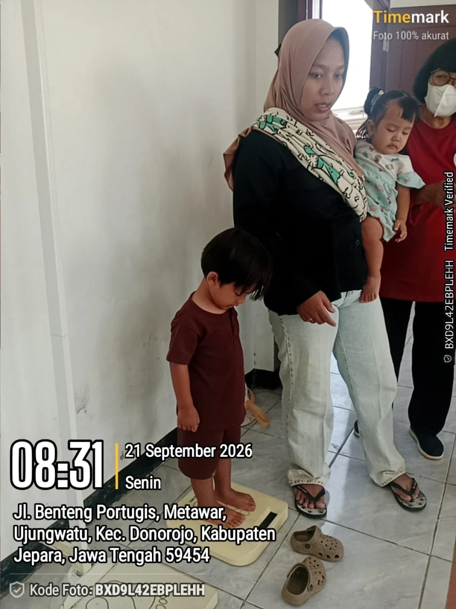 KEGIATAN POSYANDU MEKARSARI 04 DUKUH METAWAR