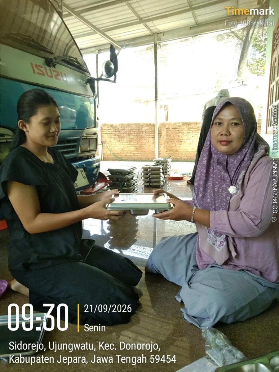 KEGIATAN MBG DI POS 02 RW 02 DUKUH SIDOREJO