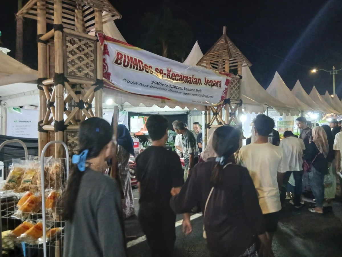 TP PKK Desa Kedungcino Turut Nglarisi Produk BUMDes/BUMDesMa dan UMKM