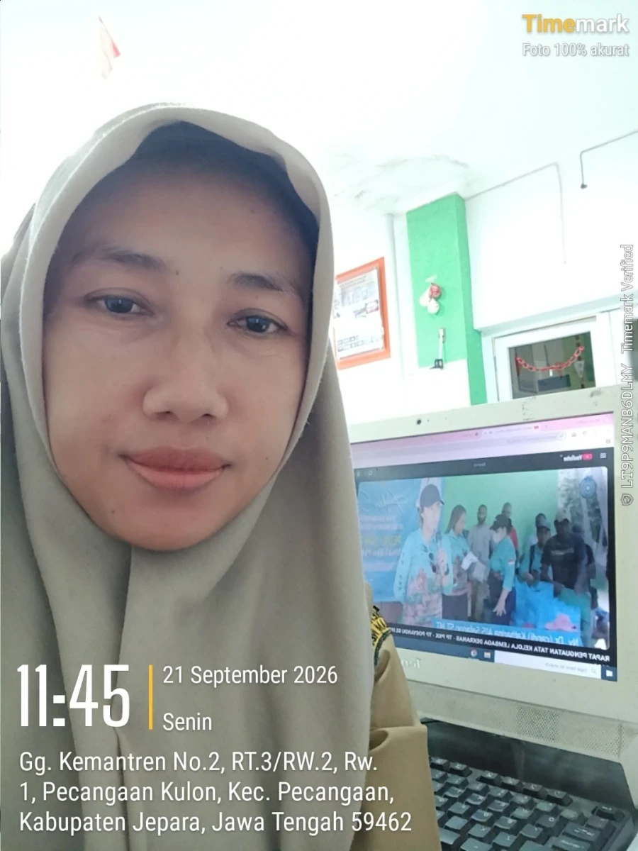 Ketua Posyandu Kecamatan Pakis Aji mengikuti Rapat Penguatan Tata Kelola Lembaga Dekranasda, TP PKK, dan TP Posyandu se-Indonesia Bagian Barat