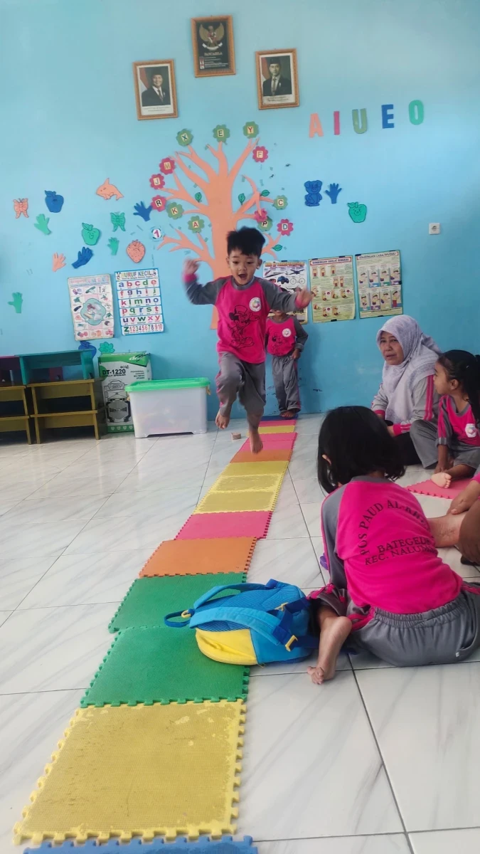 Melompat sambil menyebutkan warna 