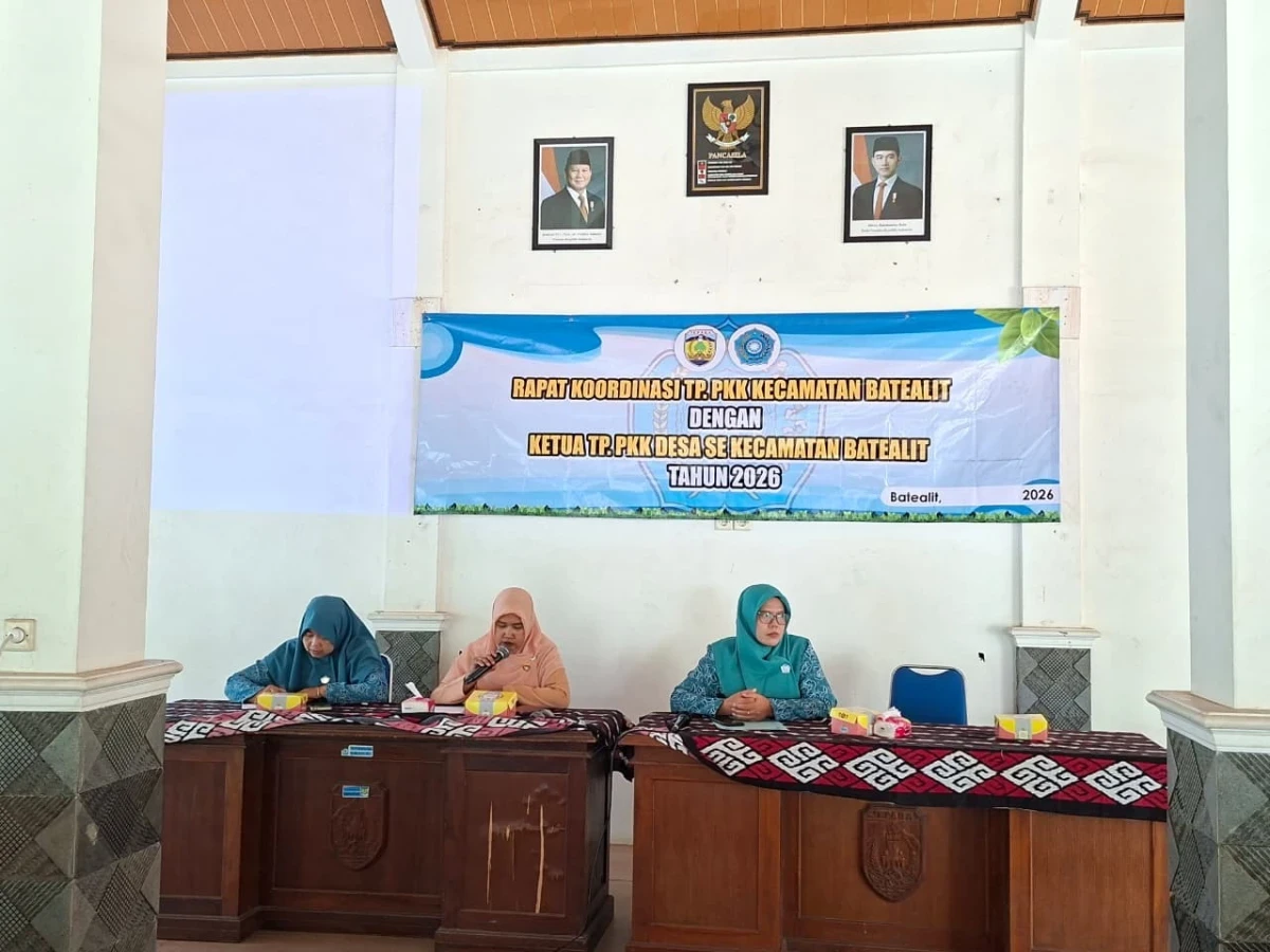 RAPAT KOORDINASI TP. PKK KEC. BATEALIT DENGAN KETUA TP.PKK DESA SE KECAMATAN BATEALIT TAHUN 2026